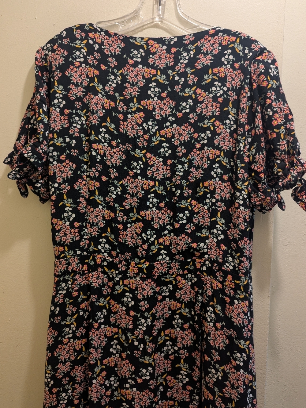LOFT Black Floral Wrap Romper with Pink & Cream Flowers V-neck Tie Waist- 14 - Picture 13 of 16